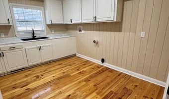 405 N. Broughton St, Ailey, GA 30410