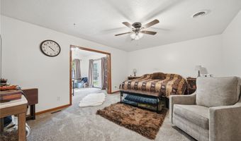 3210 Center Rd, Ashtabula, OH 44004