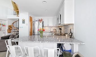 9 Pearl St 1G, Beach Haven, NJ 08008