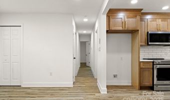 1620 Vogel Ct, Charlotte, NC 28206
