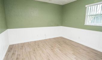 6322 BALBOA Ln, Apollo Beach, FL 33572