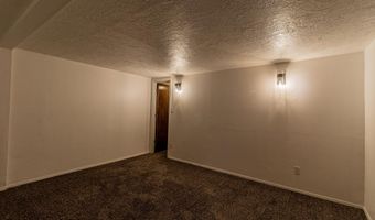 1212 PARKLAND Dr, Aztec, NM 87410
