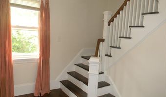 260 Pawtucket Ave, East Providence, RI 02916