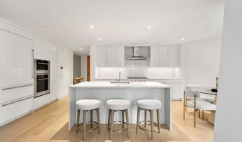 150 Seaport Boulevard 5G, Boston, MA 02210