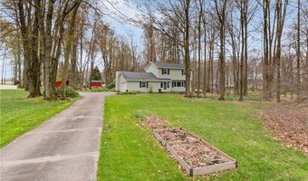 1425 Fox Lake Rd, Wooster, OH 44691