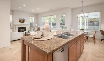 7886 Sitio Abeto, Carlsbad, CA 92009