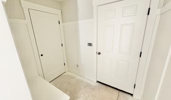 8296 Kettle Oak Dr SE, Alto, MI 49302