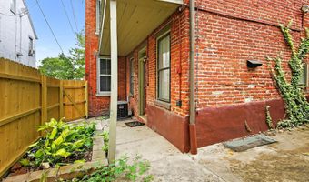 126 N CHARLOTTE St, Lancaster, PA 17603