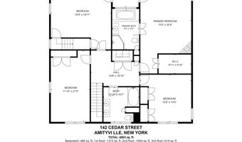 142 Cedar St, Amityville, NY 11701