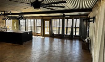 469 Taylor Bay Rd, Augusta, AR 72006