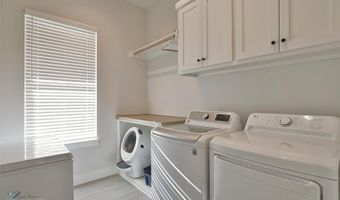 236 Runnymede Way, Abilene, TX 79606