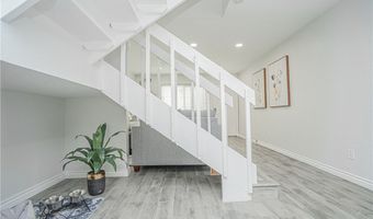 15300 Ocaso Ave E102, La Mirada, CA 90638