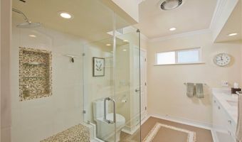 17068 Countess Pl, Encino, CA 91436