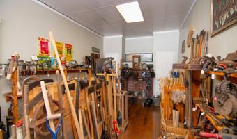 342 S Monroe St, Alderson, WV 24910