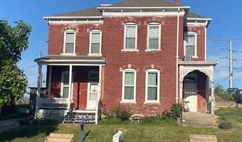 432 S 5th St, Atchison, KS 66002