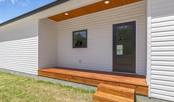 109 Running Creek Dr, Abbeville, SC 29620