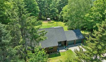 558 Province Rd, Belmont, NH 03220