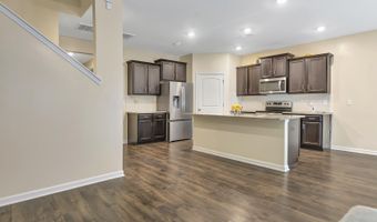 1056 FLYWAY VIEW Ln, Alabaster, AL 35007