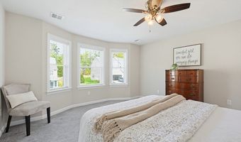 142 Bellwood Cir 142, Bellingham, MA 02019