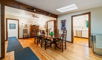 58 W Redding Rd, Danbury, CT 06810