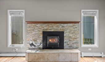 12950 Summer Cir, Anchorage, AK 99516