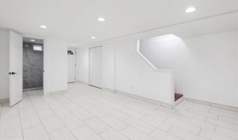 537 E DUNCAN Ave, Alexandria, VA 22301