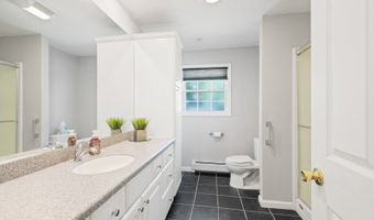 71 Reservoir Ave, Andover, NJ 07801