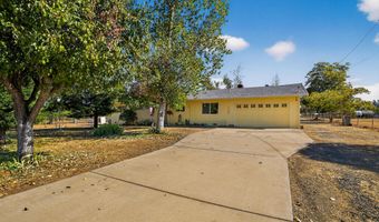 17201 Flowers Ln, Anderson, CA 96007