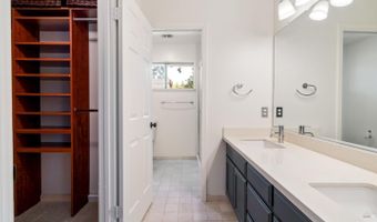 2318 S Hampton Cir, Santa Rosa, CA 95401