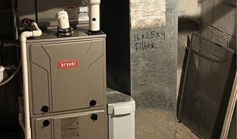 6450 Lake Rd W, Ashtabula, OH 44004