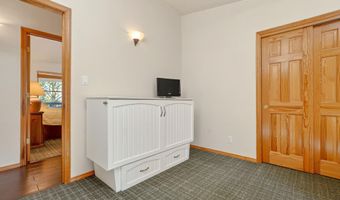 72 Armijo Dr, Angel Fire, NM 87710