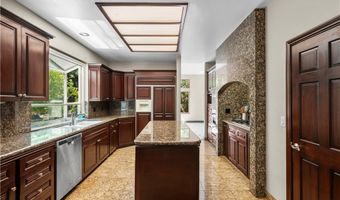 6056 Lake Lindero, Agoura Hills, CA 91301