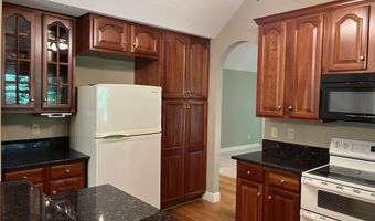 17369 Meadows Rd, Athens, AL 35613