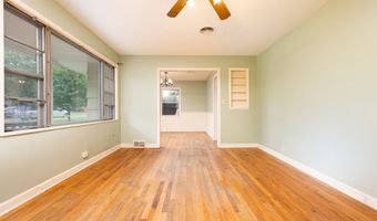 1512 Carroll Ave, Ames, IA 50010