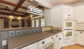 2110 Dena Dr, Anderson, IN 46017