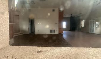 208 S White Oaks Ave, Capitan, NM 88316