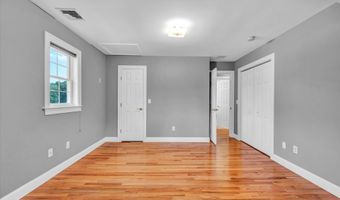 135 West St, Cromwell, CT 06416