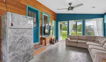 512 N D St, Albia, IA 52531