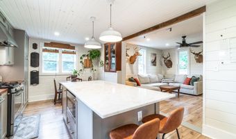 813 S 300 West Rd, Albion, IN 46701