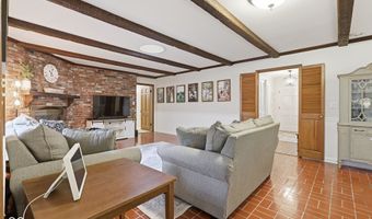 5 Windridge, Anderson, IN 46011