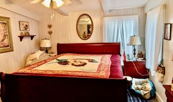 24302 MAXWELL St, Astor, FL 32102