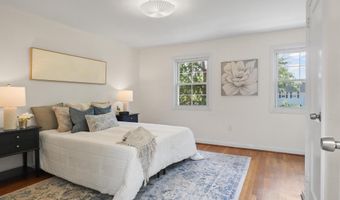 1745 N CLIFF St N, Alexandria, VA 22301