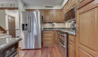 1640 Ridge Hill Ln, Indianapolis, IN 46217