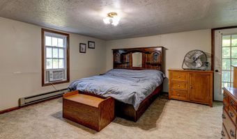 25611 Indian Lake Rd, Birdseye, IN 47513