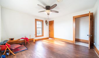 1801 Lee Center Rd, Amboy, IL 61310