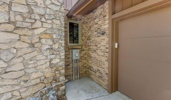 200 Cobb Rd, Aurora, IN 47001