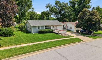121 E O'Neil Dr, Ames, IA 50010