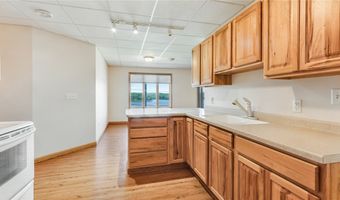 106 S 2nd St, Alma, WI 54610