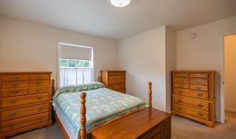 2925 Turner Rd, Auburn, ME 04210