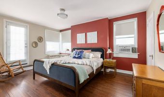 6 Deal Lake Ct, Asbury Park, NJ 07712